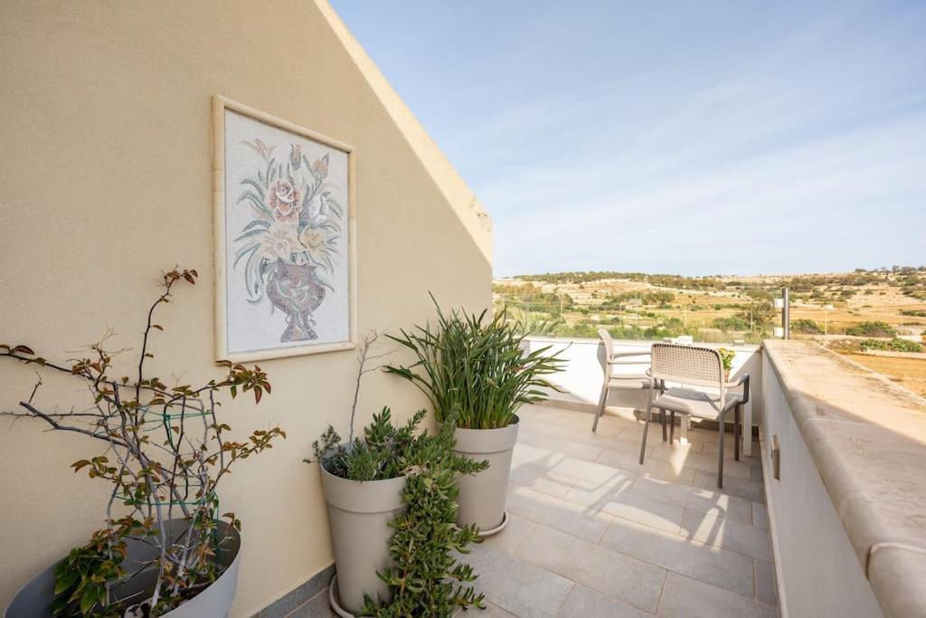 Apartamento Seagull Penthouse Marsaxlokk Exterior foto