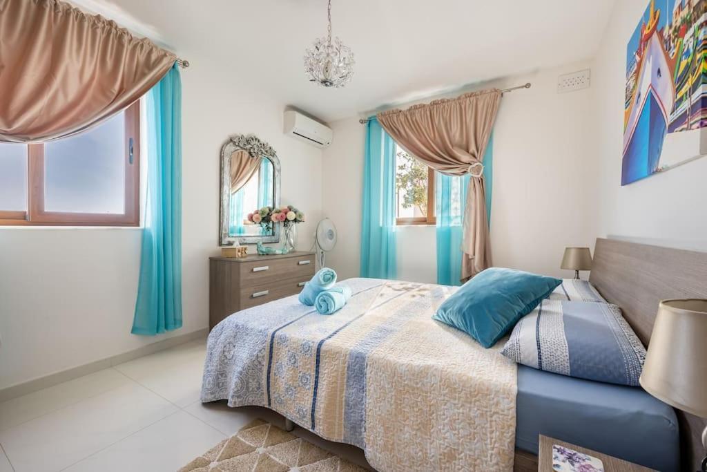 Apartamento Seagull Penthouse Marsaxlokk Exterior foto