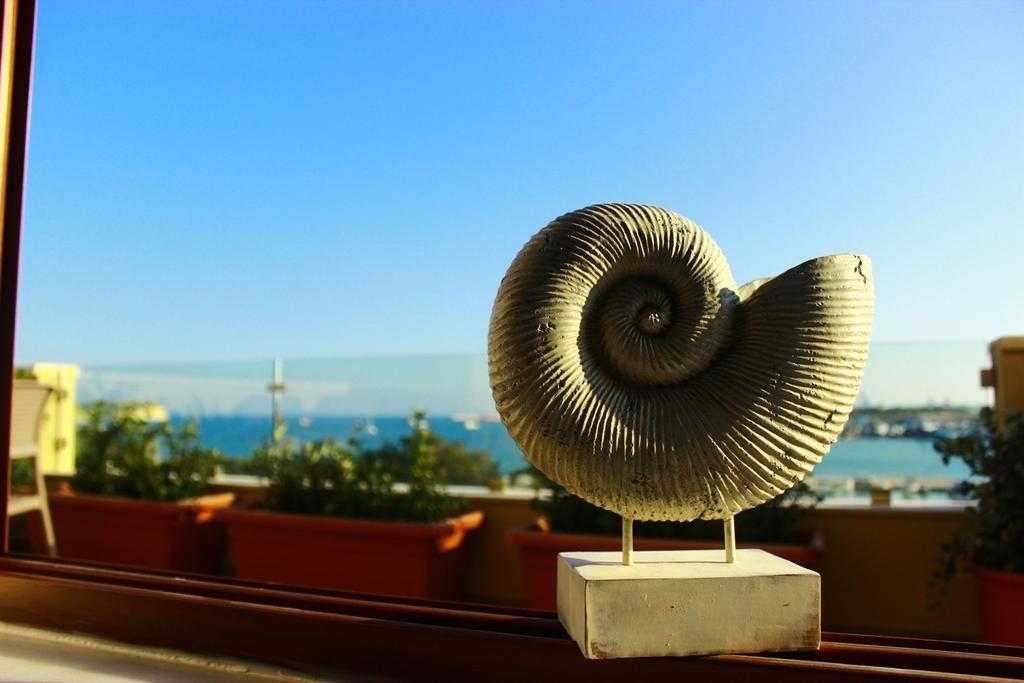 Apartamento Seagull Penthouse Marsaxlokk Exterior foto
