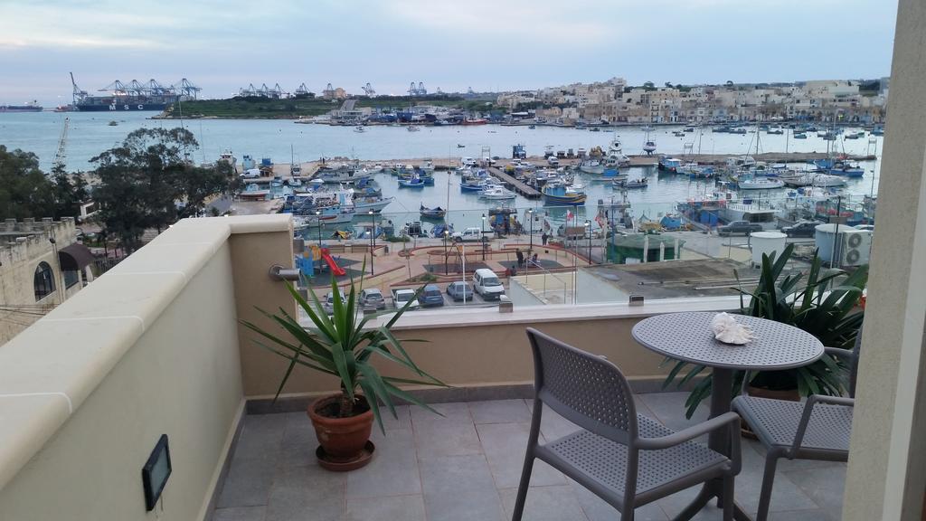 Apartamento Seagull Penthouse Marsaxlokk Exterior foto