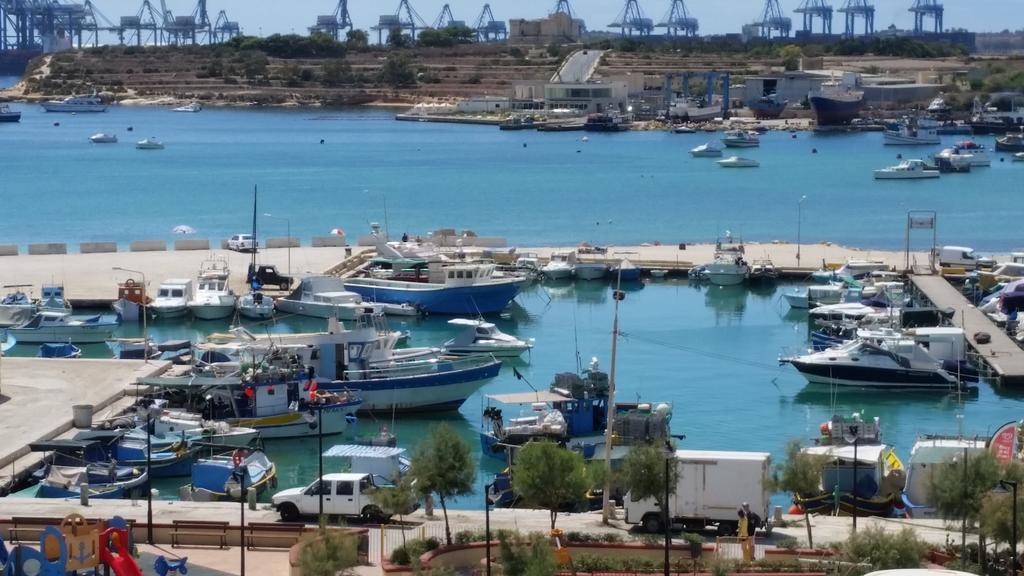 Apartamento Seagull Penthouse Marsaxlokk Exterior foto