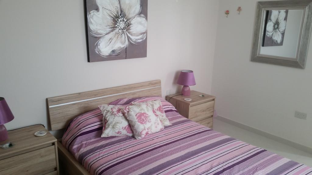 Apartamento Seagull Penthouse Marsaxlokk Exterior foto