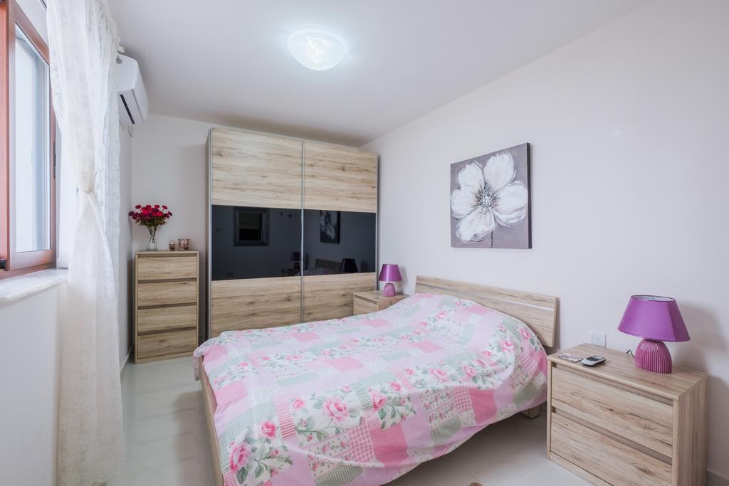 Apartamento Seagull Penthouse Marsaxlokk Exterior foto