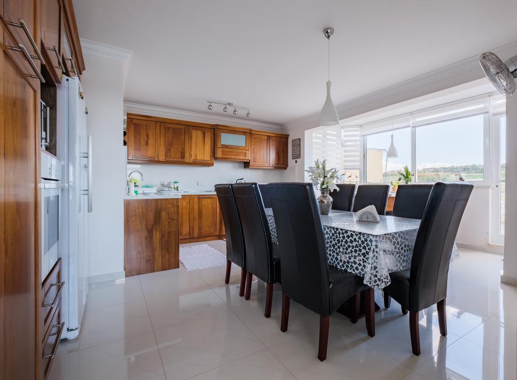 Apartamento Seagull Penthouse Marsaxlokk Exterior foto